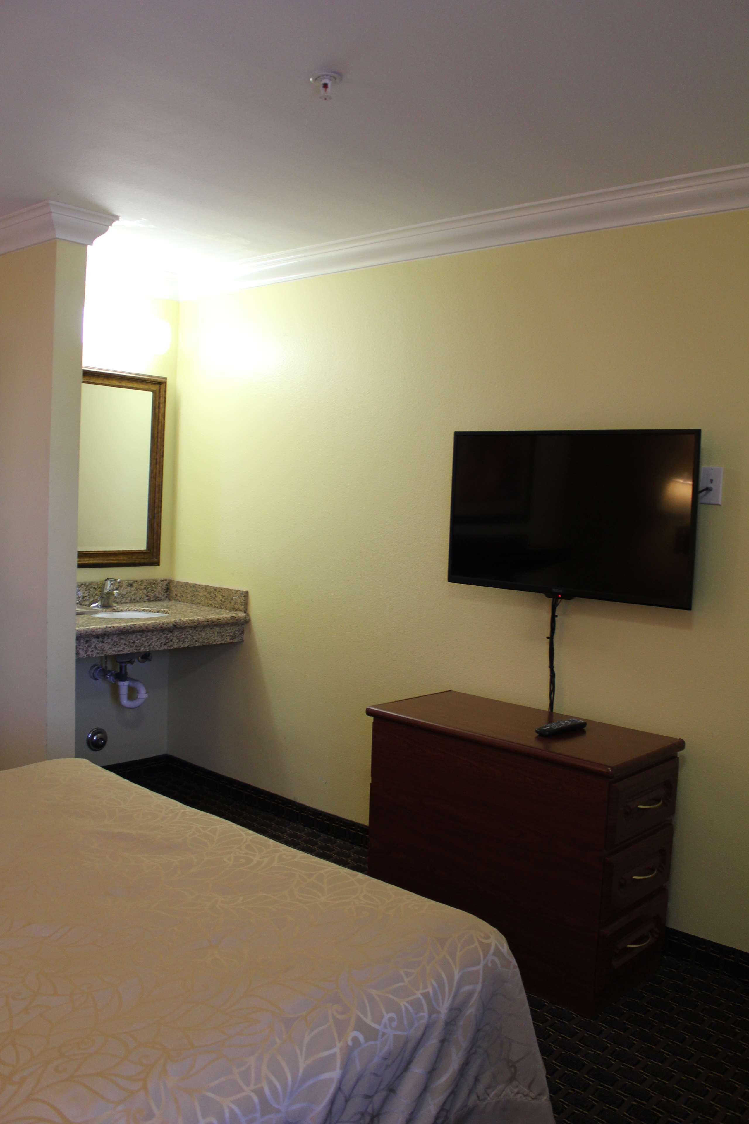 Western Hotel 3*